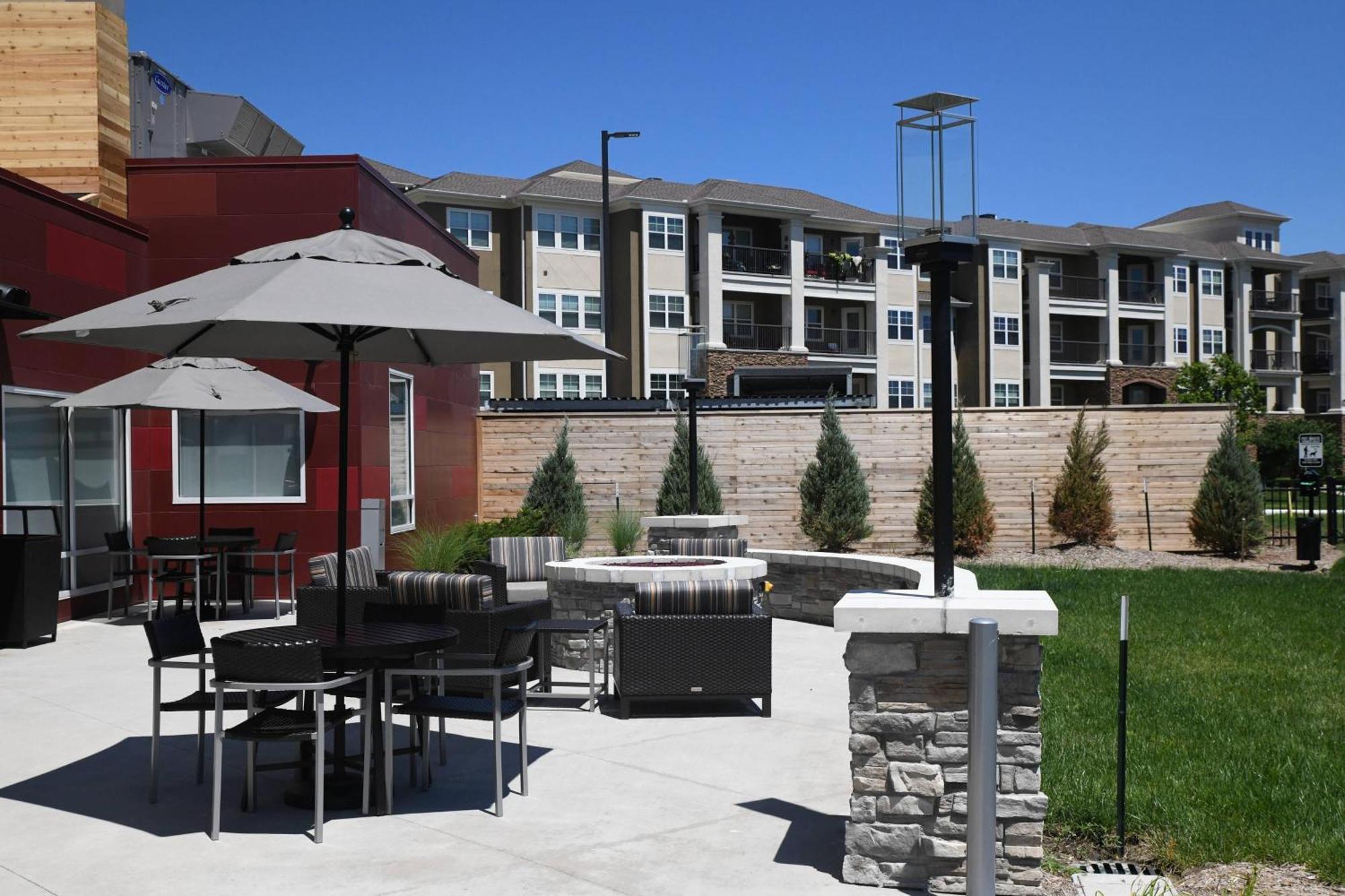 Towneplace Suites Kansas City At Briarcliff Buitenkant foto